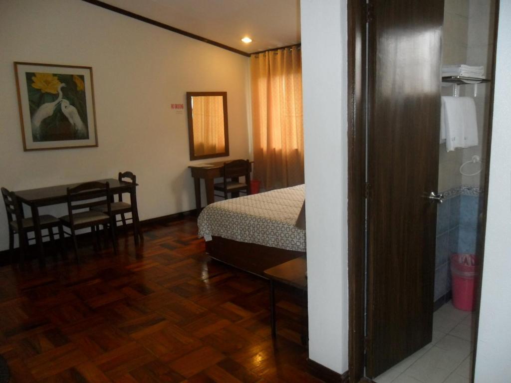 Tagaytay Econo Hotel Tagaytay City Habitación foto