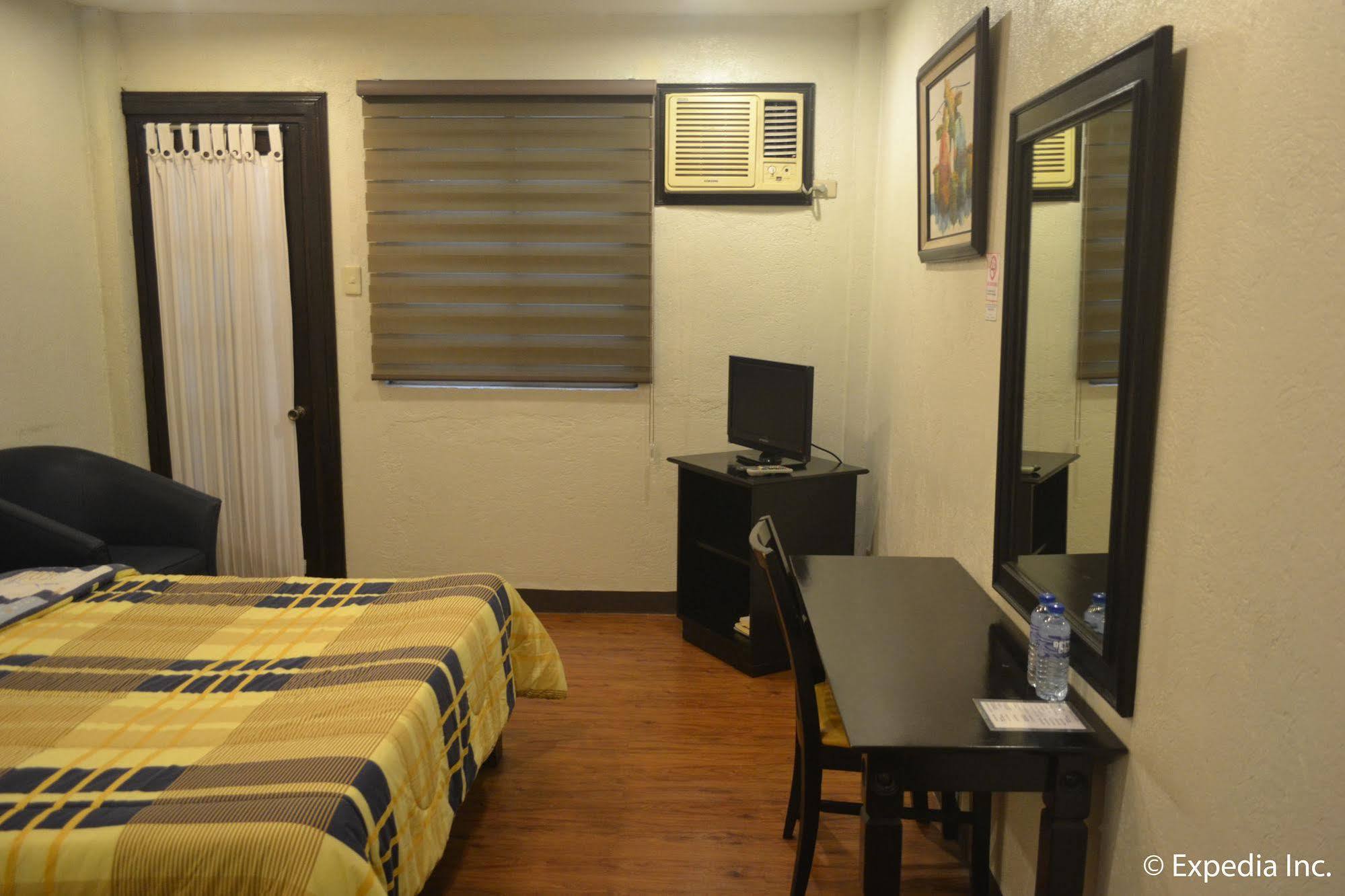 Tagaytay Econo Hotel Tagaytay City Exterior foto